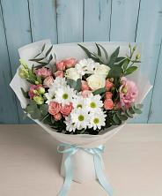 Букет цветов из:  Розы, Лизиантусы и Хризантемы в Навашино