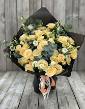 Букет цветов из:  Розы и Лизиантусы в Навашино