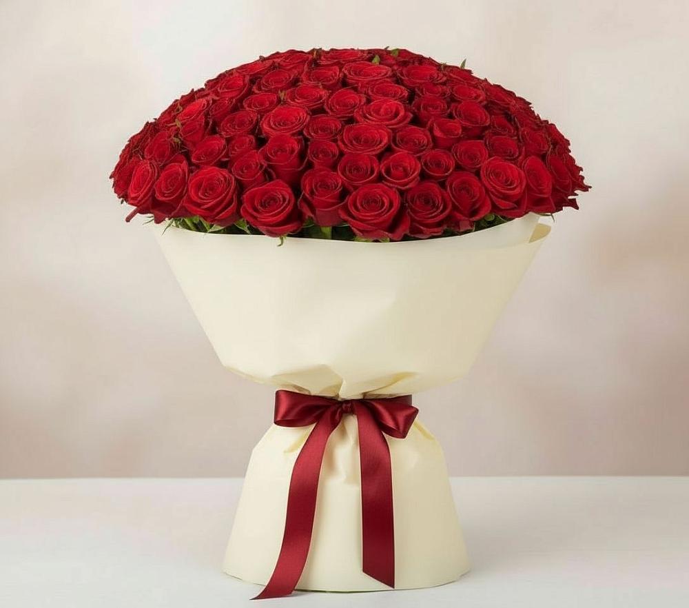 Букет 101 Красная роза Милано в Навашино
