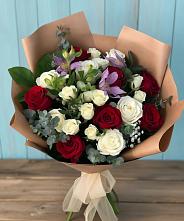 Букет цветов из:  Розы и Альстромерии в Навашино