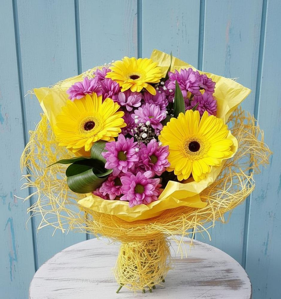 Букет цветов из: Хризантемы и Герберы в Навашино