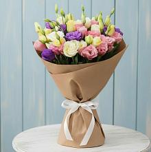 Букет цветов из:  Лизиантусы в Навашино